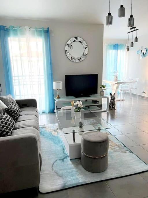 Prado Plage David - Stade Velodrome - Parc Chanot - Luxury Apartment By The Sea Marseille Ngoại thất bức ảnh