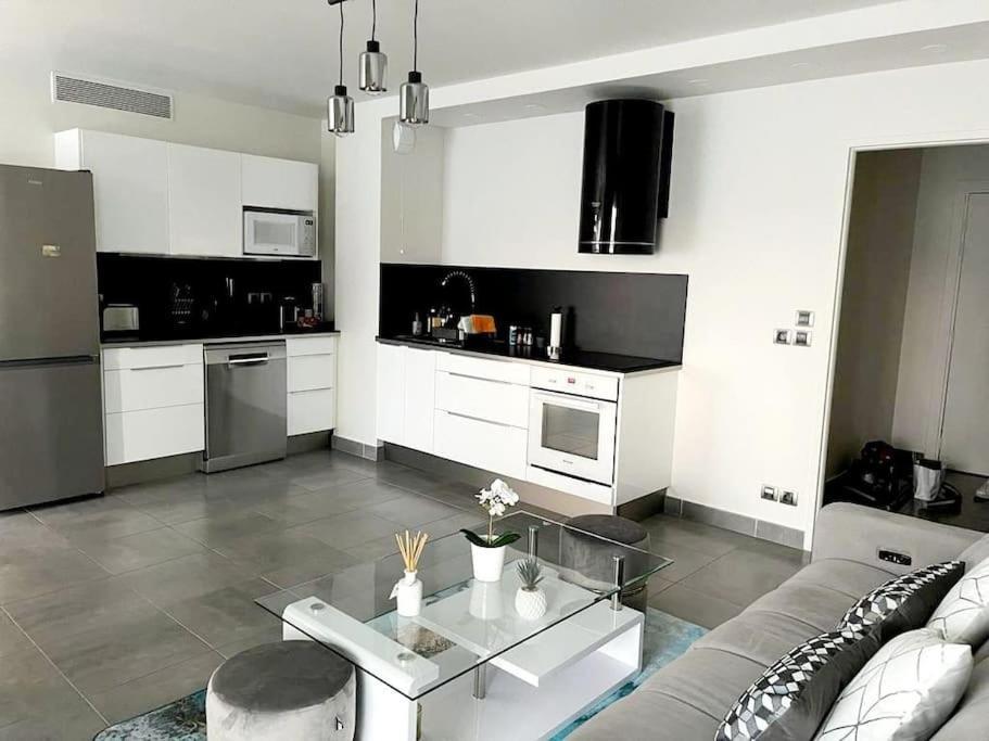 Prado Plage David - Stade Velodrome - Parc Chanot - Luxury Apartment By The Sea Marseille Ngoại thất bức ảnh