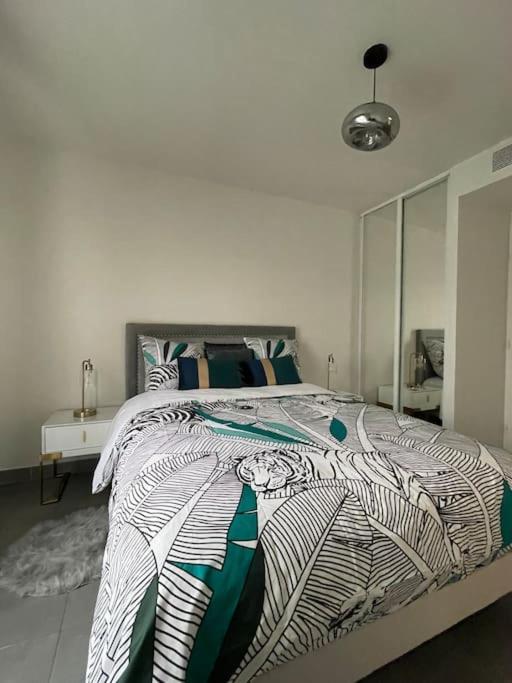 Prado Plage David - Stade Velodrome - Parc Chanot - Luxury Apartment By The Sea Marseille Ngoại thất bức ảnh
